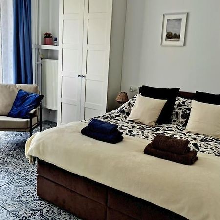 Apartament Poludniowy Z Balkonem 2 Osoby Warszawa Exteriör bild