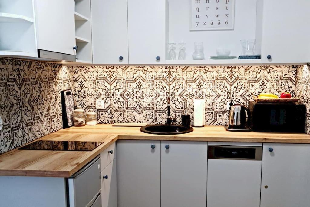 Apartament Poludniowy Z Balkonem 2 Osoby Warszawa Exteriör bild