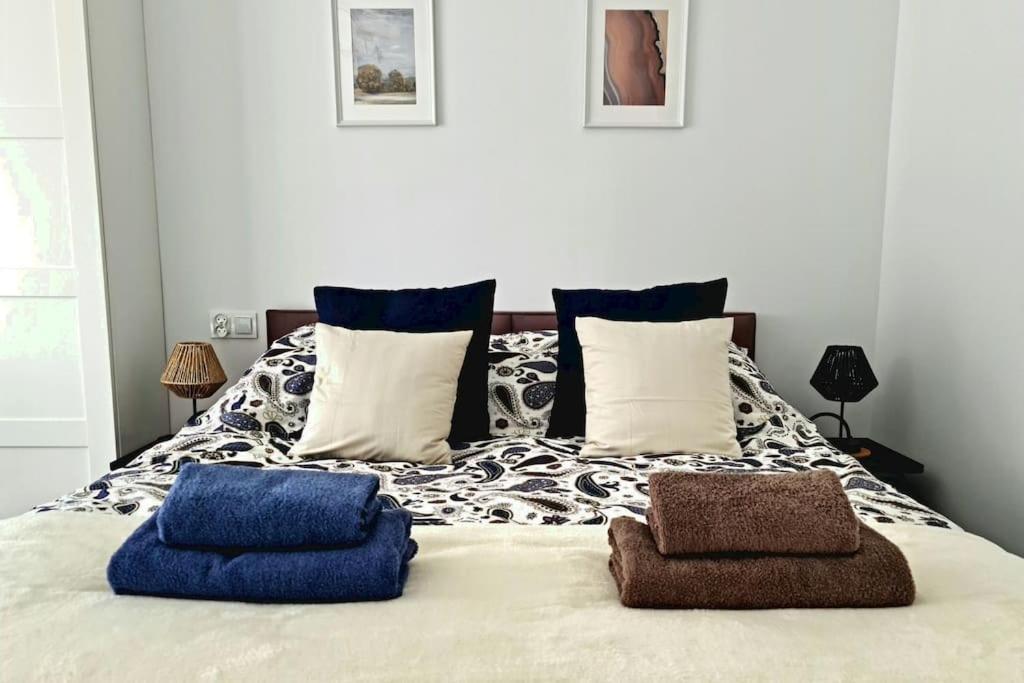 Apartament Poludniowy Z Balkonem 2 Osoby Warszawa Exteriör bild
