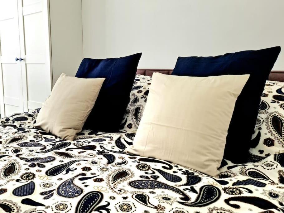 Apartament Poludniowy Z Balkonem 2 Osoby Warszawa Exteriör bild